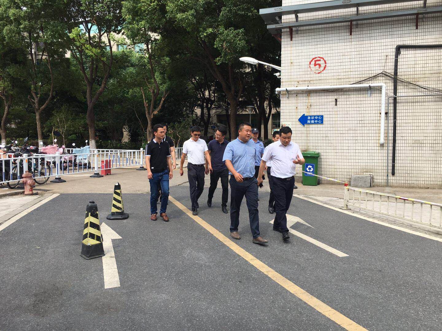 交發(fā)集團對保安公司保安工作進行檢查指導(dǎo) (1).jpg